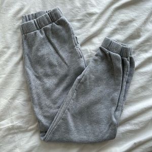 Brandy Melville grey rosa sweatpants